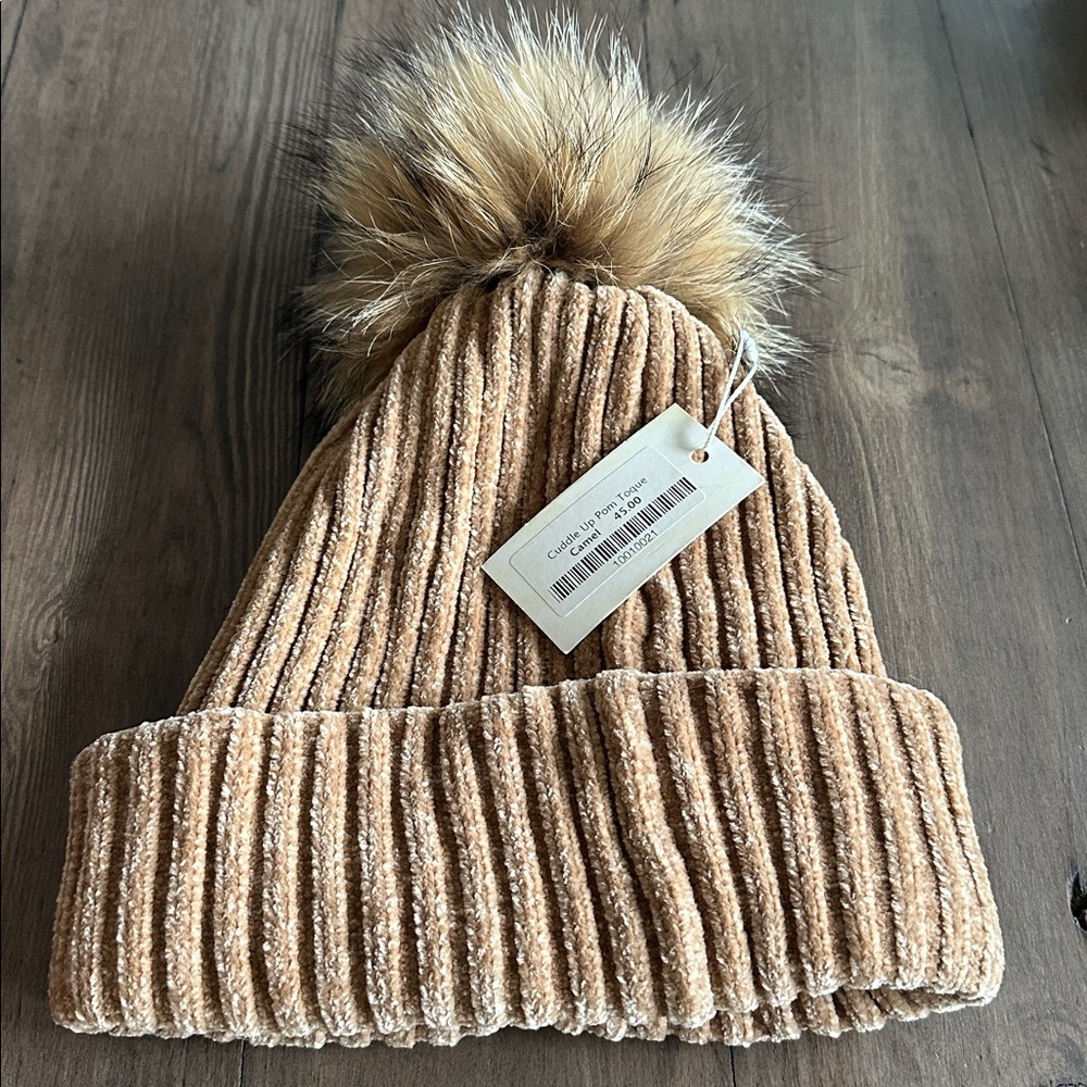 NWT Tan Knit Beanie with Faux Fur Pom Pom
